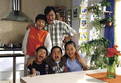 娱乐吃瓜酱外公去旅游,探寻异国风情