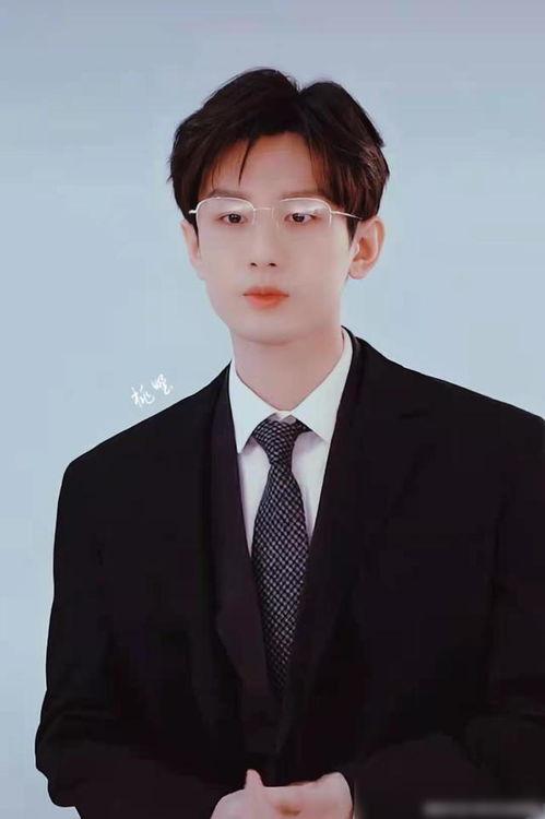 娱乐圈吃瓜成毅是谁,娱乐圈新晋小生成毅，究竟是谁？